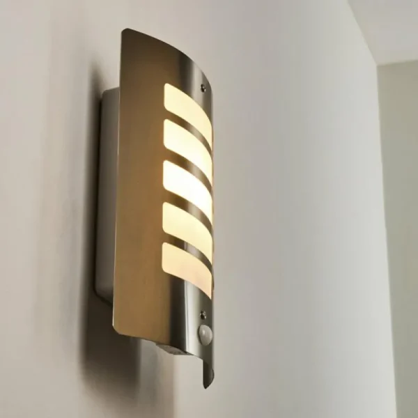 hofstein Applique murale d'extérieur Alslev Acier inoxydable, 1 lumière, Détecteur de mouvement* Lampes Modernes