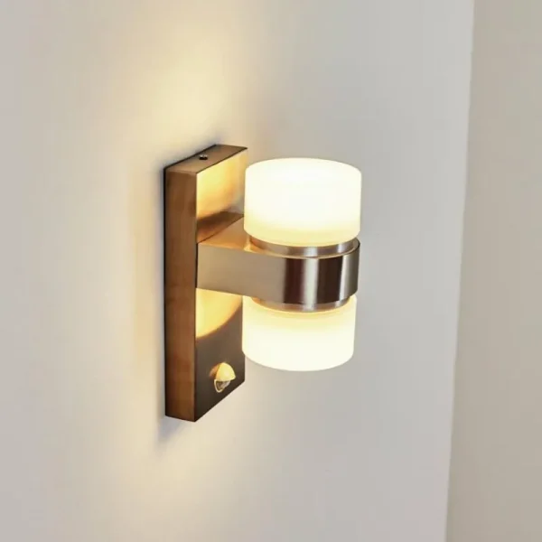 hofstein Applique murale d'extérieur Tiarp LED Nickel mat, 2 lumières, Détecteur de mouvement* Lampes Modernes