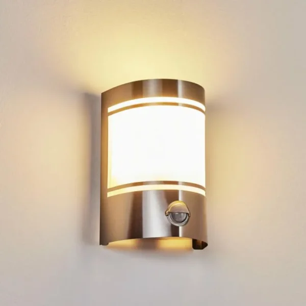 hofstein Applique murale d'extérieur Visnum Nickel mat, Blanc, 1 lumière, Détecteur de mouvement* Lampes Modernes