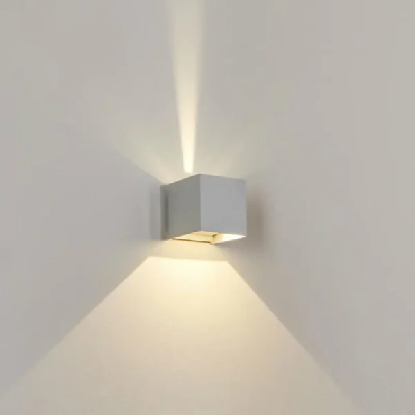 hofstein Applique murale d'extérieur Pyalong LED Blanc, 1 lumière* Lampes Modernes