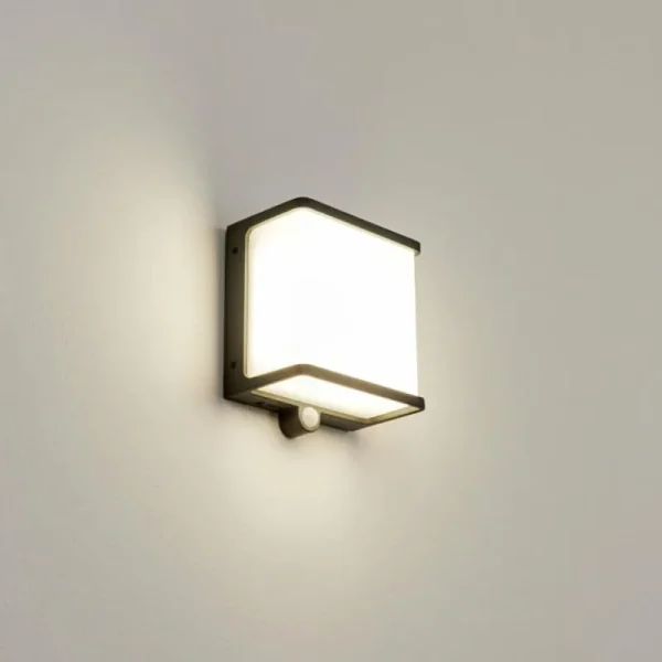 hofstein applique solaire Burseryd LED Noir, 1 lumière, Détecteur de mouvement* Lampes Modernes