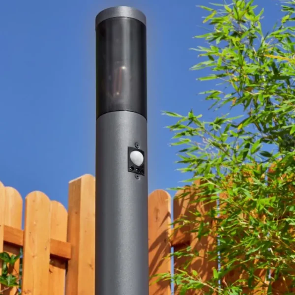 hofstein Borne lumineuse Gaborone Anthracite, 1 lumière, Détecteur de mouvement* Lampes Modernes