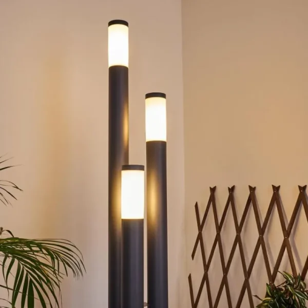 hofstein Borne lumineuse Gaborone Anthracite, 3 lumières* Lampes Modernes