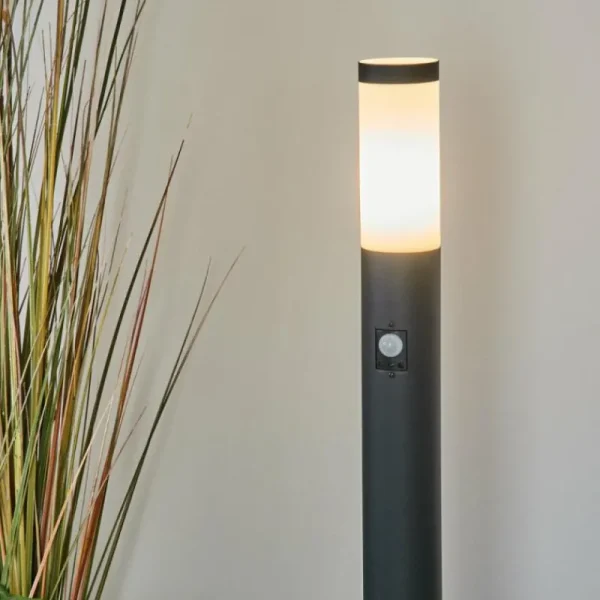 hofstein Borne lumineuse Ruti Noir, 1 lumière, Détecteur de mouvement* Lampes Modernes