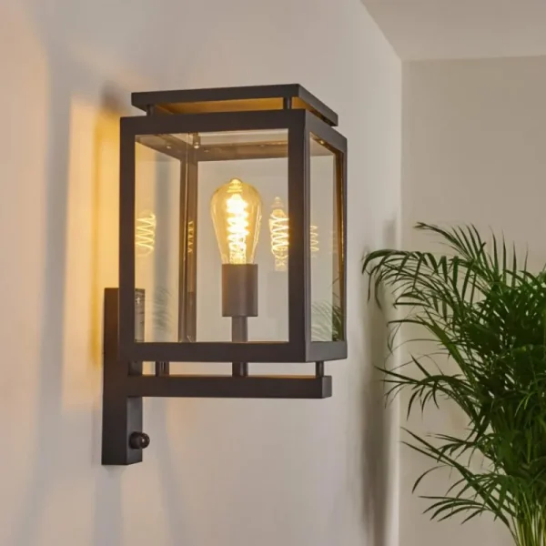 hofstein Greensboro Applique murale d'extérieur Noir, 1 lumière, Détecteur de mouvement* Lampes Modernes