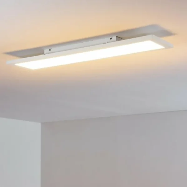 hofstein Plafonnier Salmi LED Blanc, 1 lumière, Télécommandes* Lampes Modernes