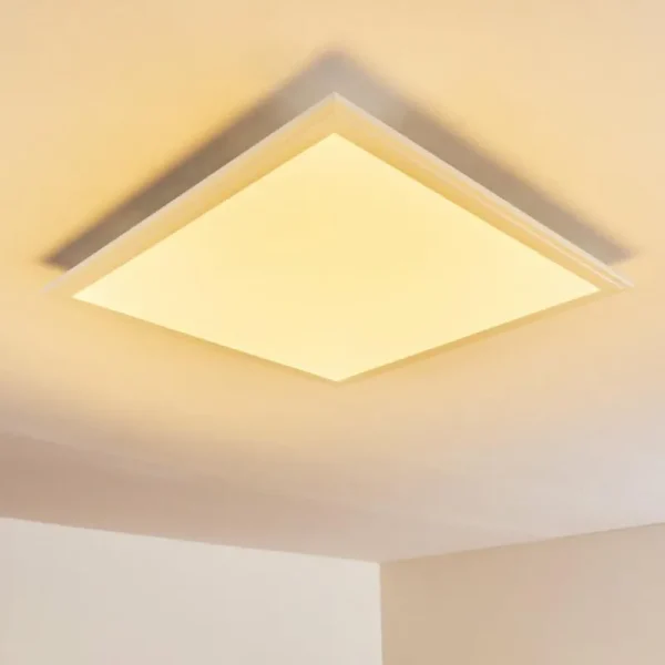 hofstein Plafonnier Voisines LED Blanc, 1 lumière, Télécommandes, Changeur de couleurs* Lampes Modernes